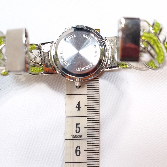 Vintage IK Quartz Ladies Watch Green White Bead Silver Tone Bangle, New Battery - Picture 7 of 8